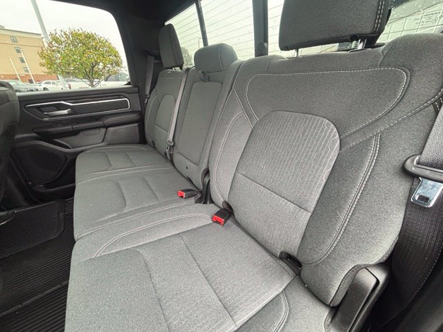 Used 2022 RAM 1500 Big Horn AWD/4WD image 40
