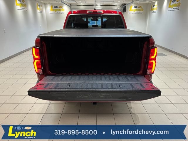 Used 2024 Chevrolet Colorado LT w/ LT Convenience Package III AWD/4WD image 22