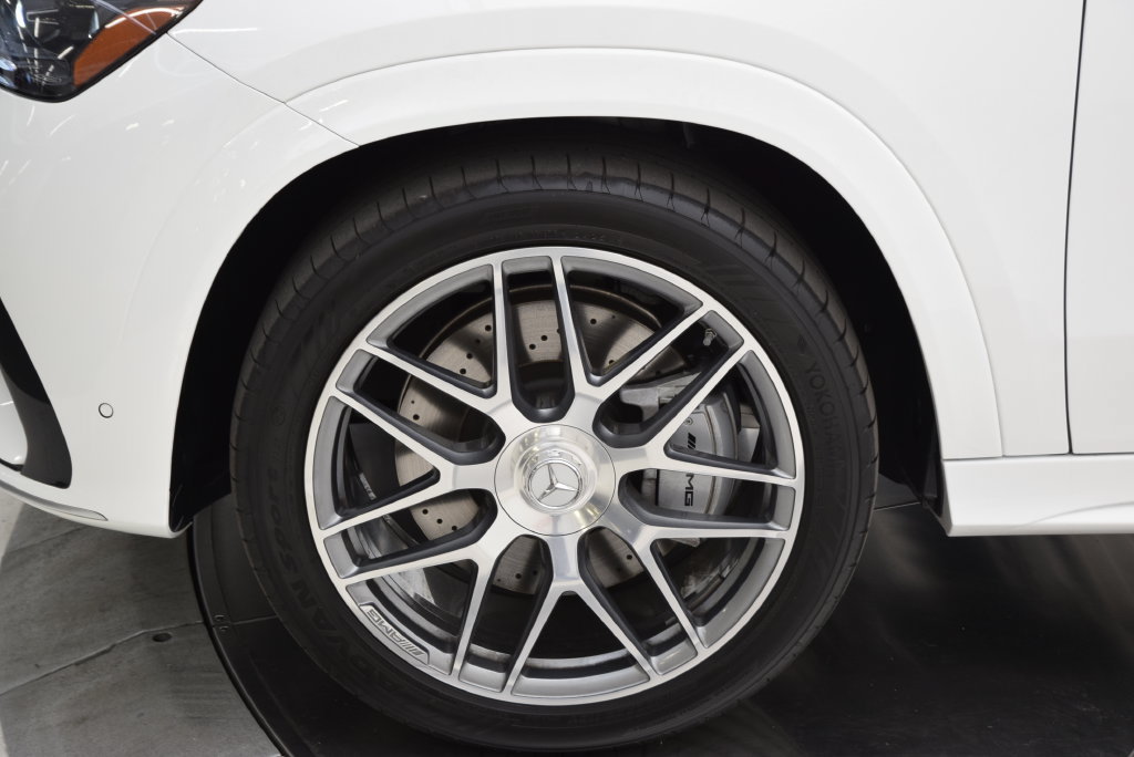 Used 2026 Mercedes-Benz GLE 53 AMG 4MATIC image 11