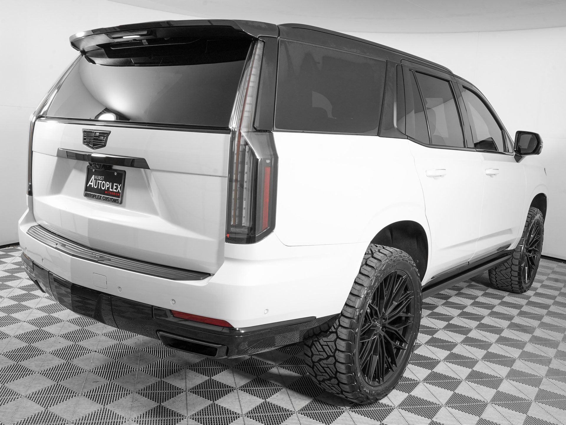 Used 2026 Cadillac Escalade Platinum Sport w/ LPO, Floor Liner Package image 6