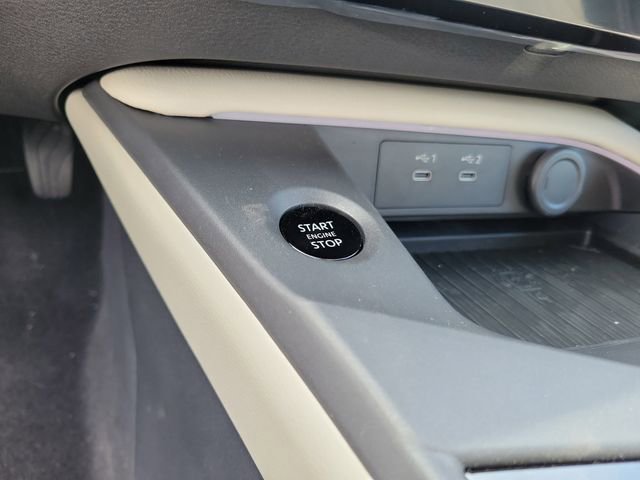 New 2026 Nissan Sentra SL w/ Floor Mat Package FWD image 21