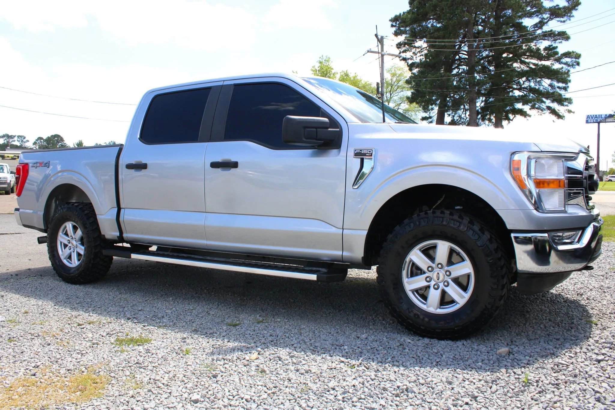 Used 2022 Ford F150 XLT image 5