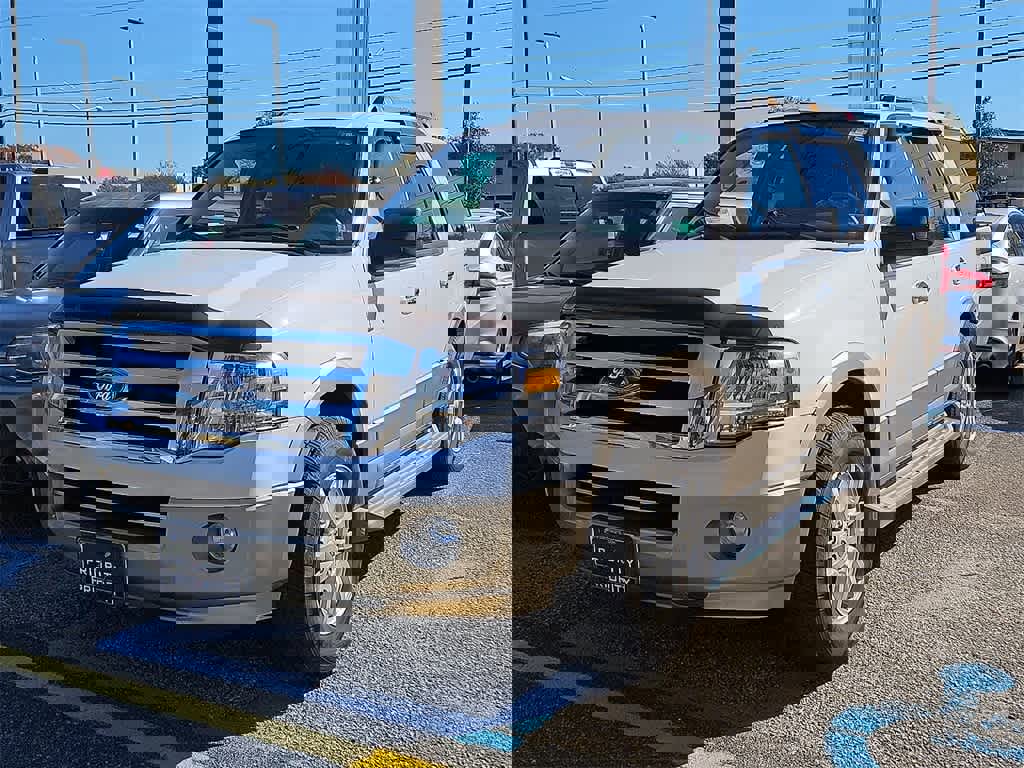 Used 2013 Ford Expedition XLT