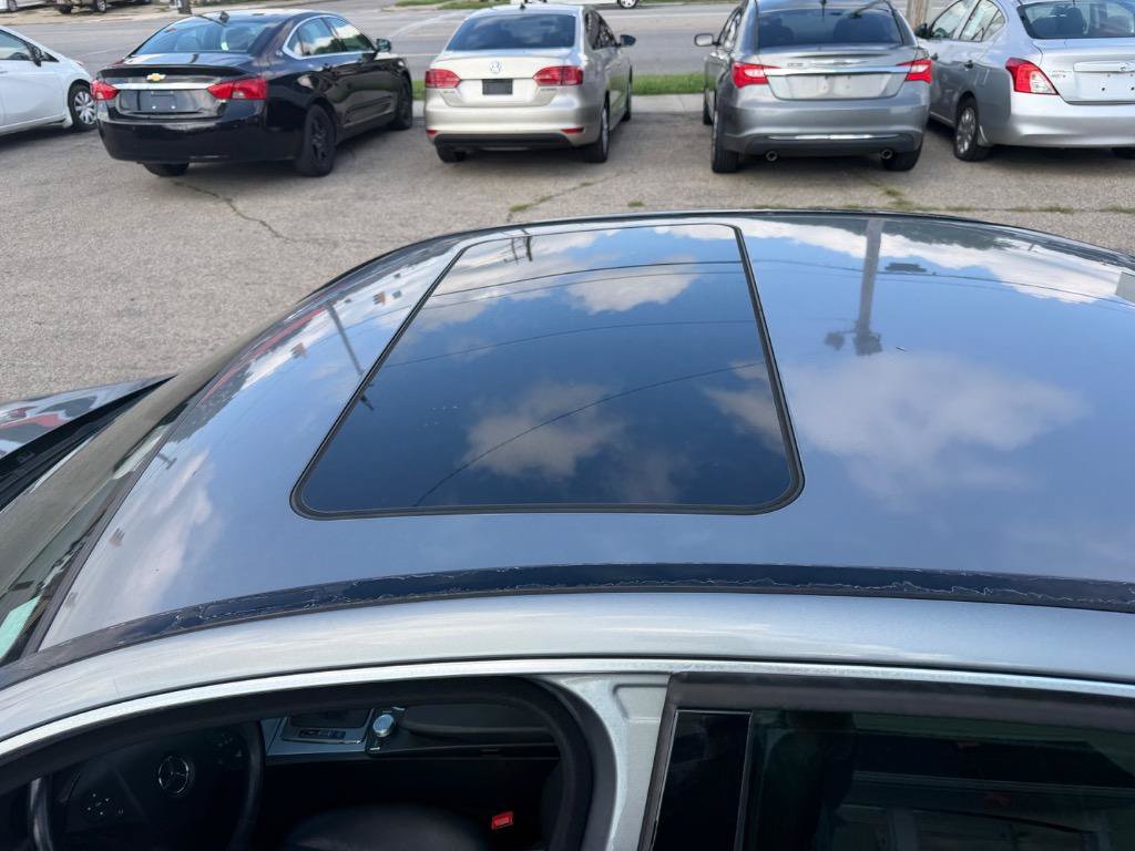 Used 2008 Mercedes-Benz C 300 4MATIC Sedan image 20