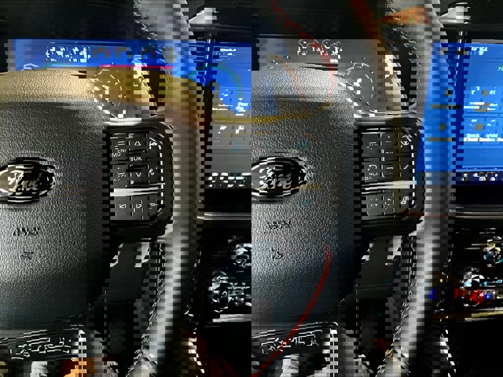 Used 2025 Ford F150 Raptor image 24