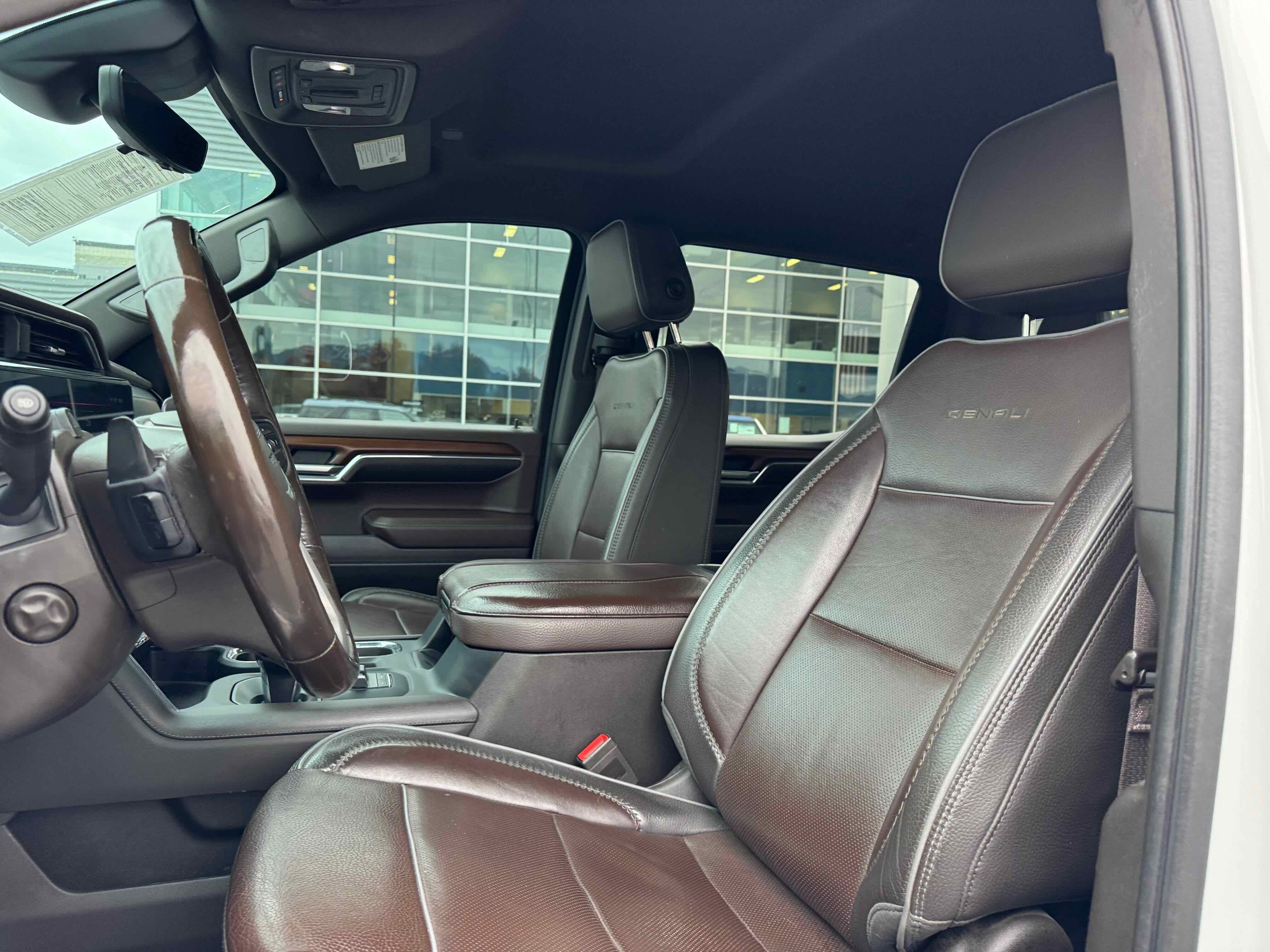 Used 2023 GMC Sierra 1500 Denali w/ Technology Package image 16