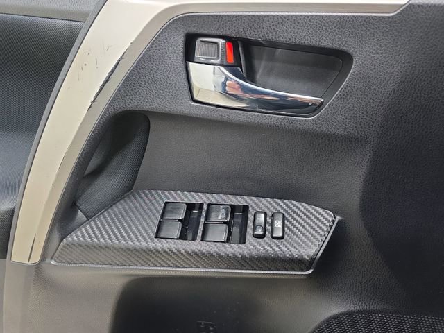 Used 2014 Toyota RAV4 XLE FWD image 28