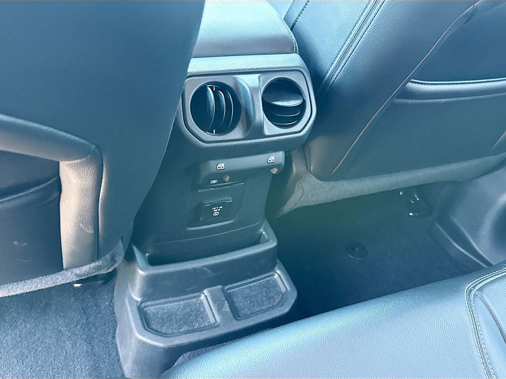 Used 2021 Jeep Wrangler Unlimited Sahara w/ Cold Weather Group image 28