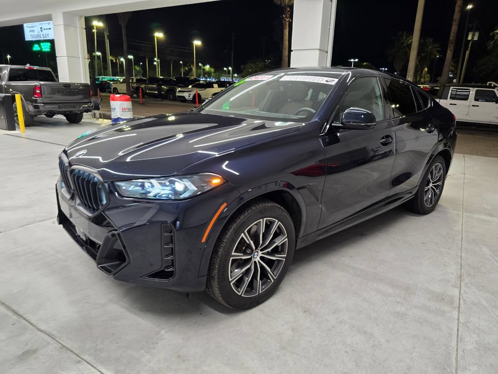 Used 2026 BMW X6 xDrive40i AWD/4WD image 2