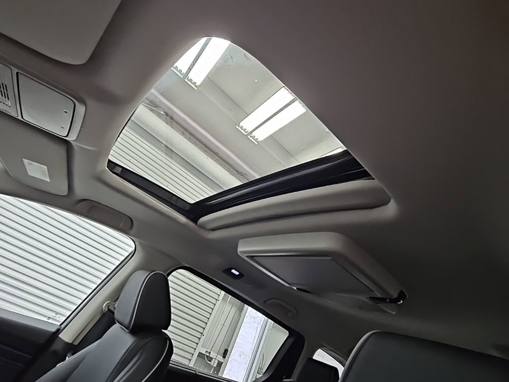 New 2026 Honda Odyssey Touring image 30