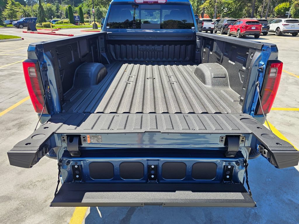 New 2026 GMC Sierra 2500 Denali w/ Max Trailering Package AWD/4WD image 13