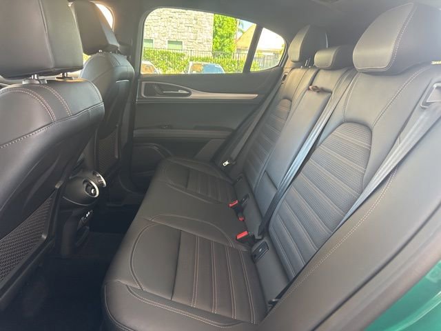 New 2025 Alfa Romeo Stelvio Sprint image 12