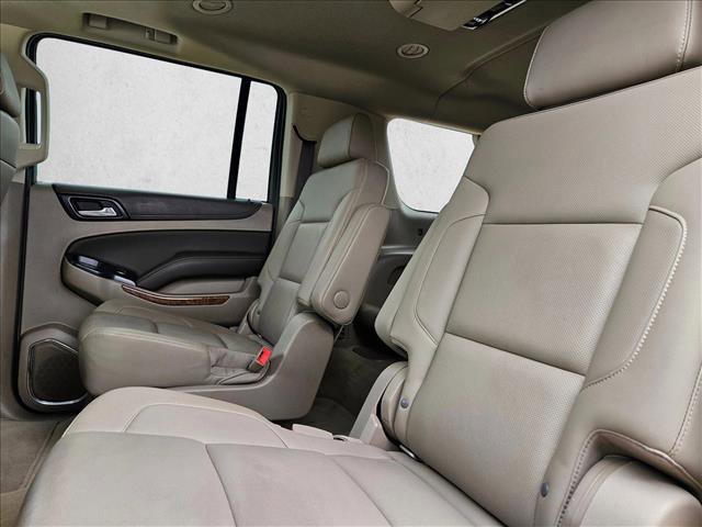 Used 2017 Chevrolet Suburban Premier RWD image 20