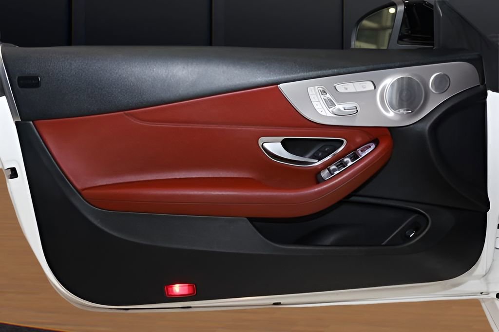 Used 2021 Mercedes-Benz C 300 C 300 image 47