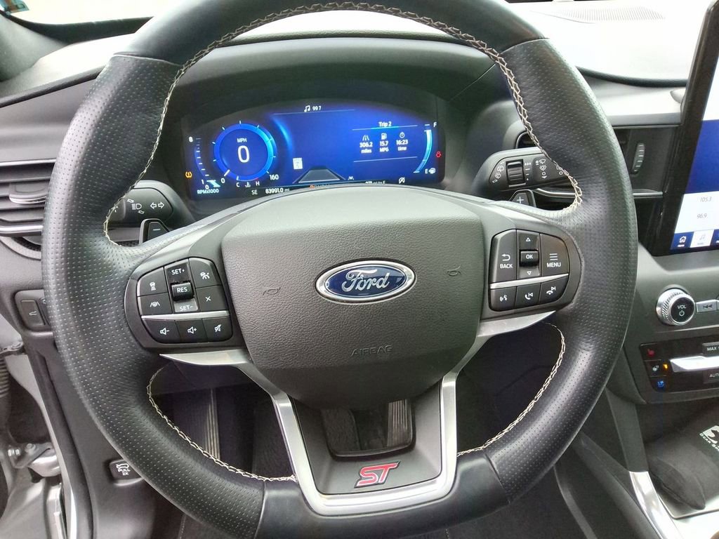 Used 2020 Ford Explorer ST w/ ST Street Pack AWD/4WD image 13
