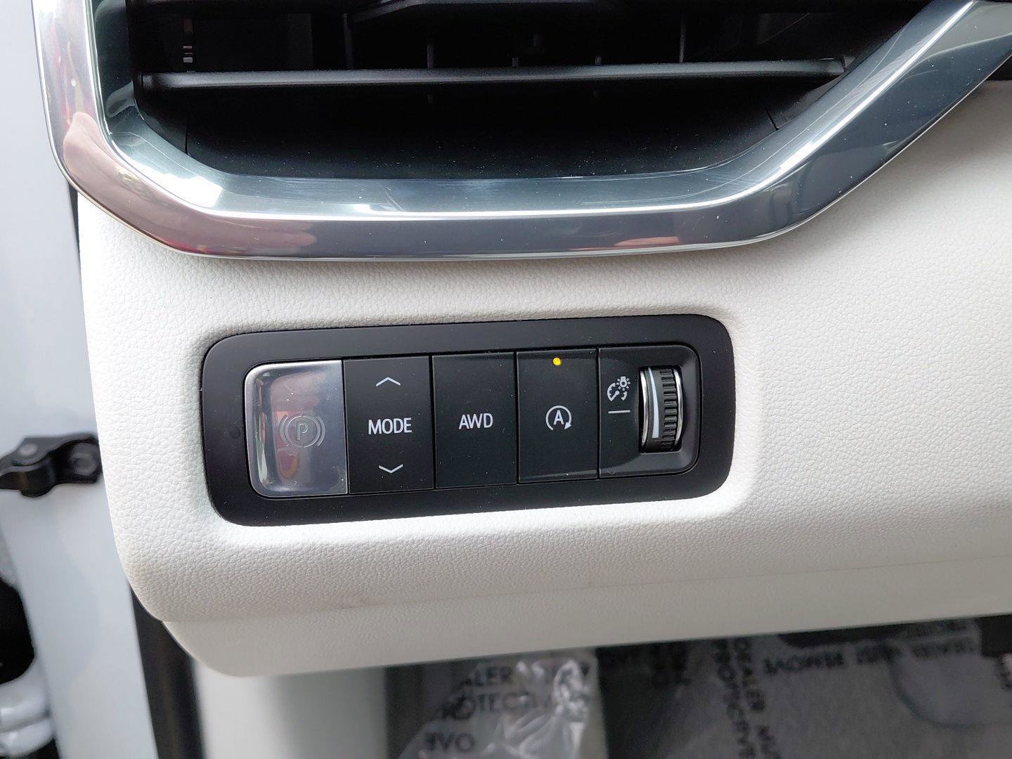New 2026 GMC Acadia Denali w/ Super Cruise Package AWD/4WD image 29