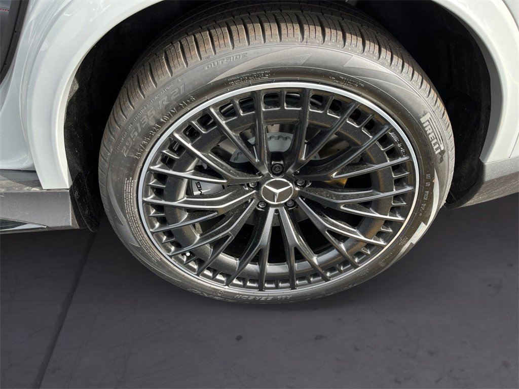 New 2026 Mercedes-Benz GLC 43 AMG 4MATIC image 9