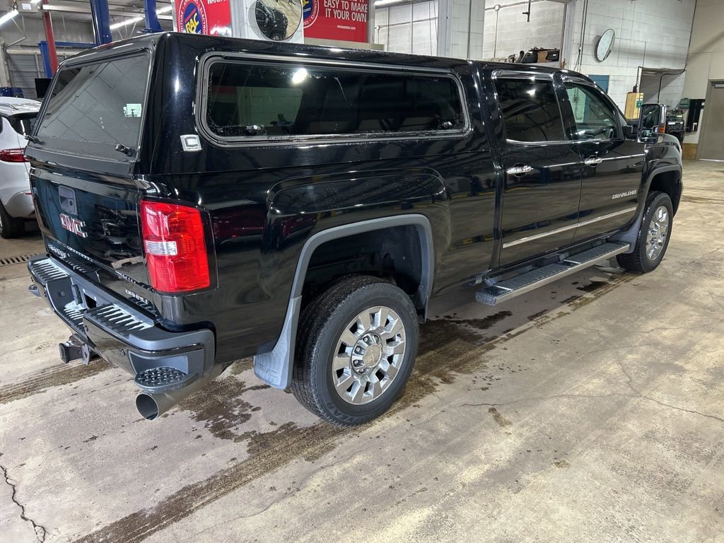 Used 2017 GMC Sierra 2500 Denali image 5