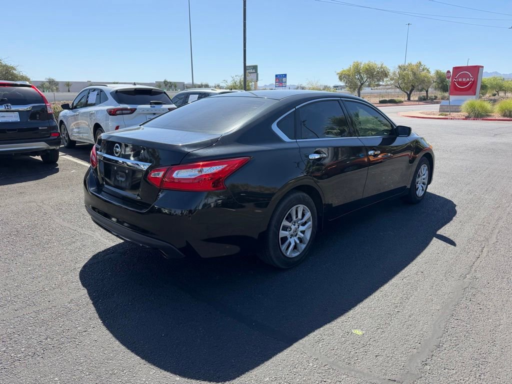 Used 2016 Nissan Altima 2.5 S w/ Power Driver Seat Package FWD image 5