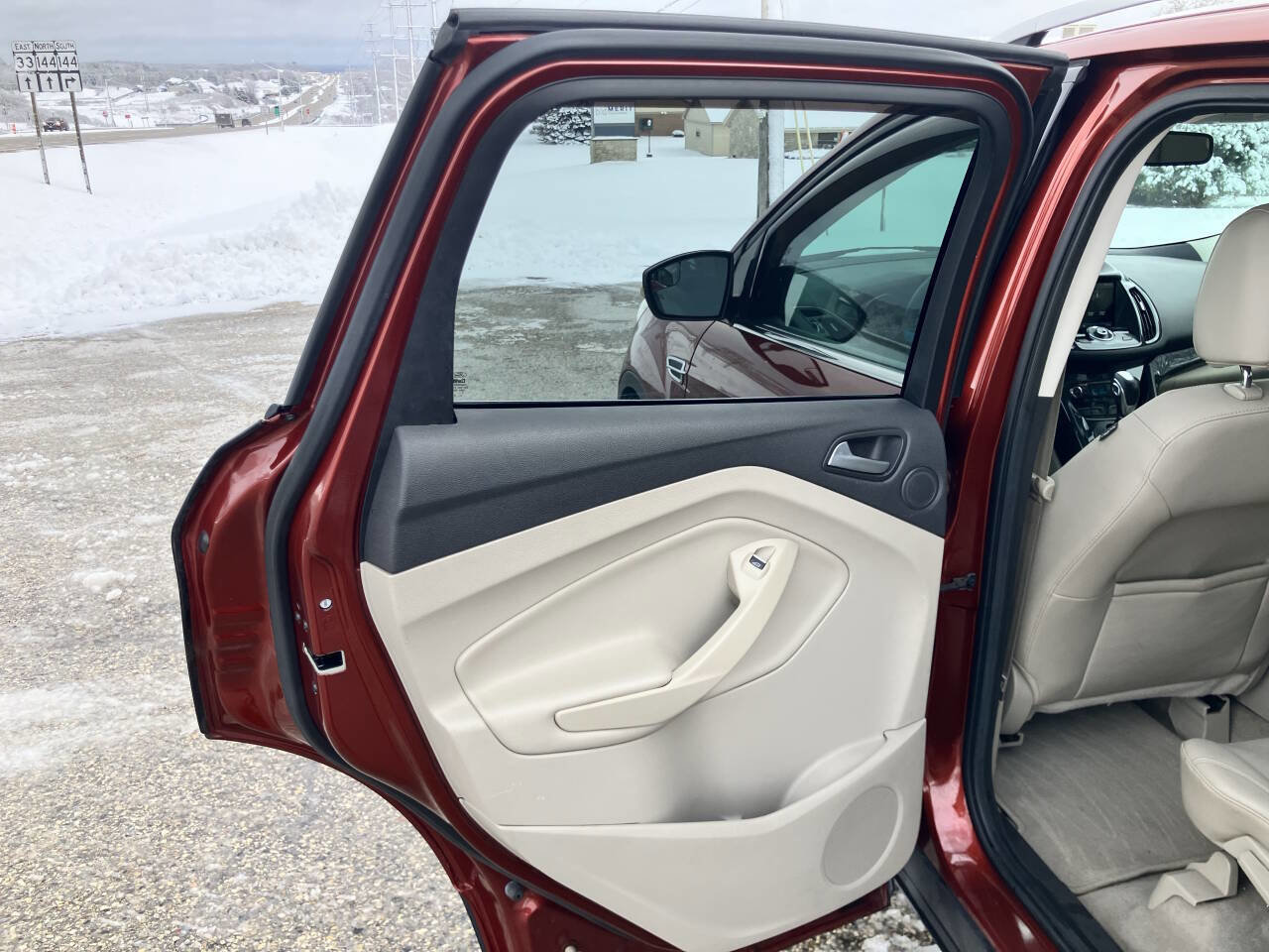 Used 2014 Ford Escape Titanium image 20