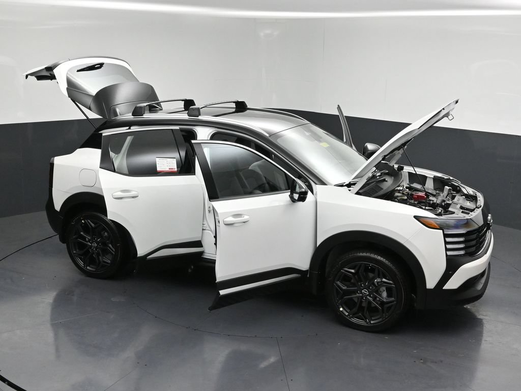 New 2026 Nissan Kicks SR AWD/4WD image 29