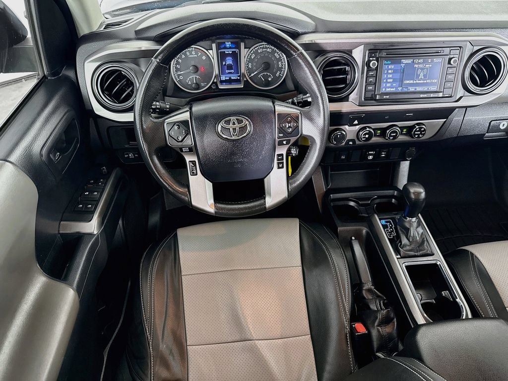 Certified 2019 Toyota Tacoma SR5 AWD/4WD image 23