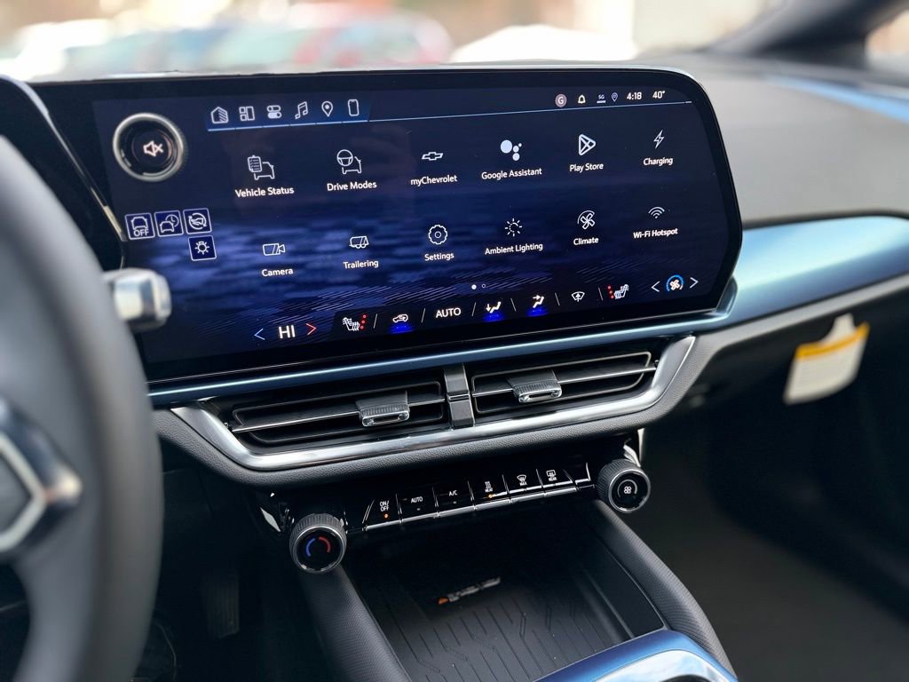 New 2026 Chevrolet Equinox EV LT image 17