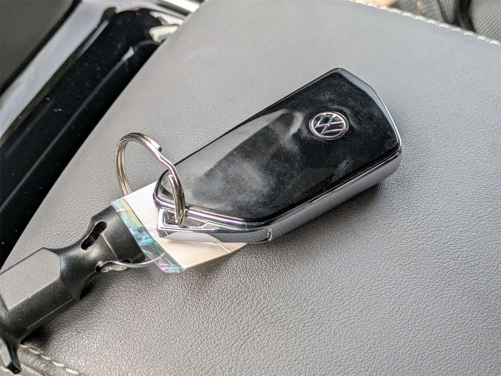 Used 2023 Volkswagen ID.4 Pro image 31