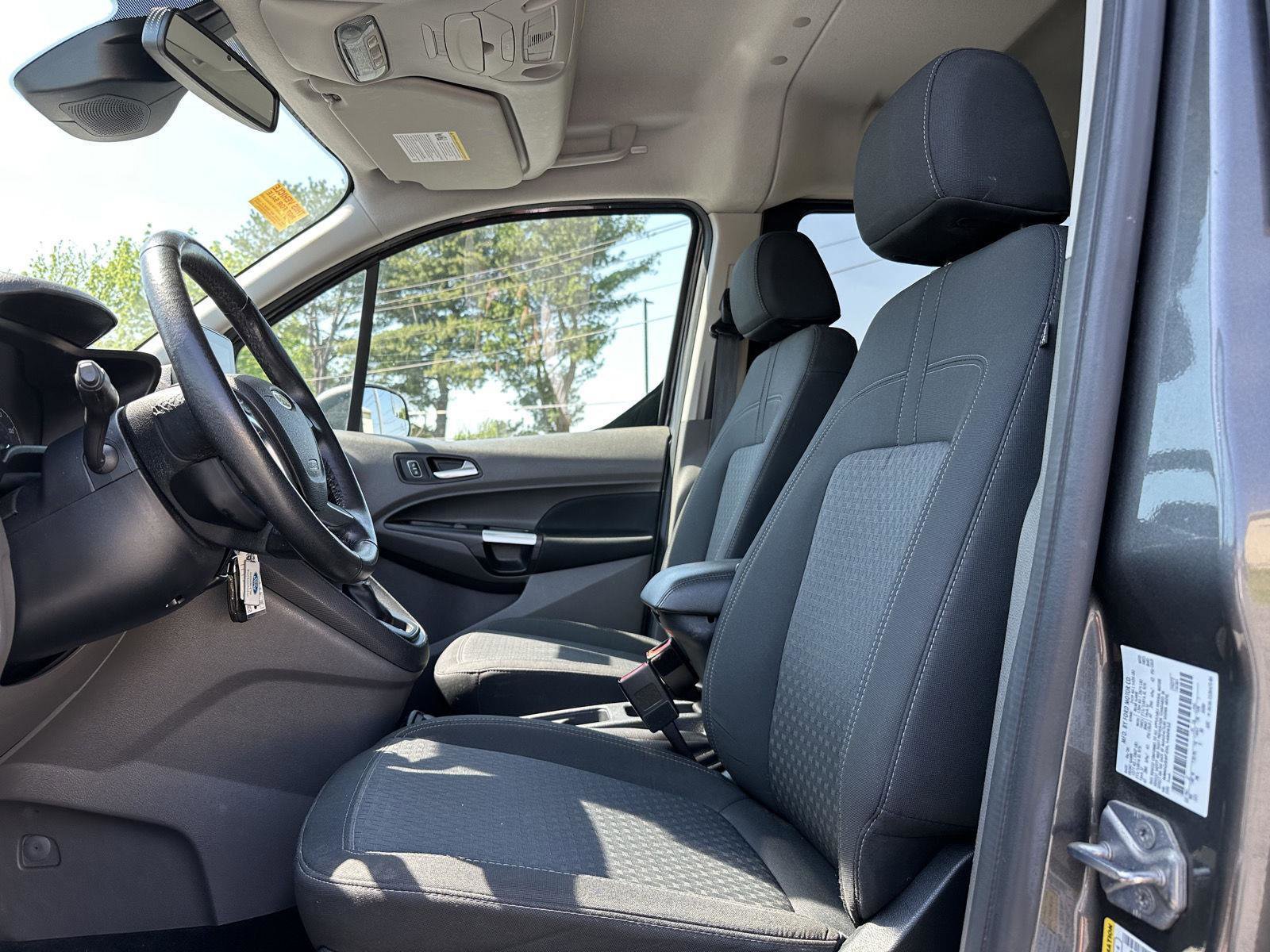 Used 2020 Ford Transit Connect XLT FWD image 11