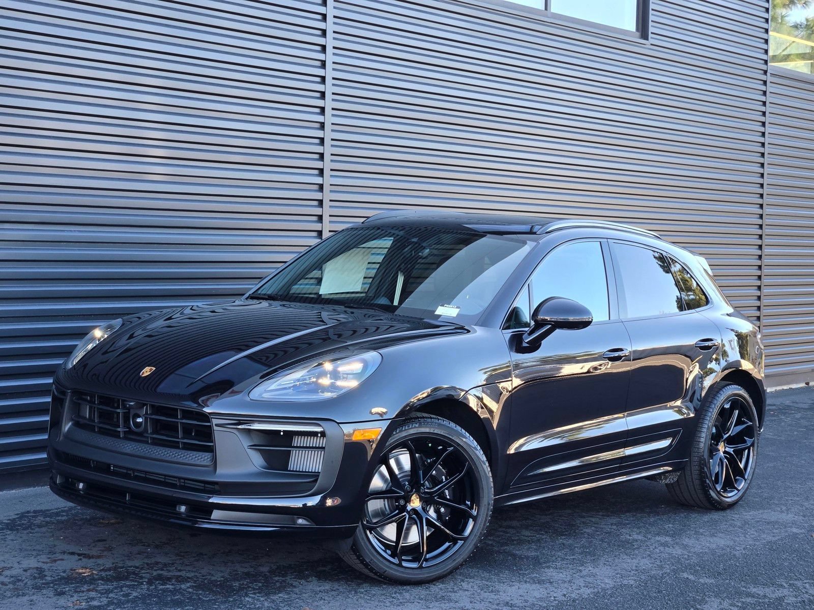 New 2026 Porsche Macan GTS AWD/4WD image 1