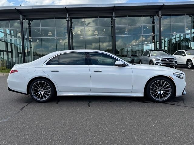 Certified 2025 Mercedes-Benz S 580 4MATIC Sedan image 8
