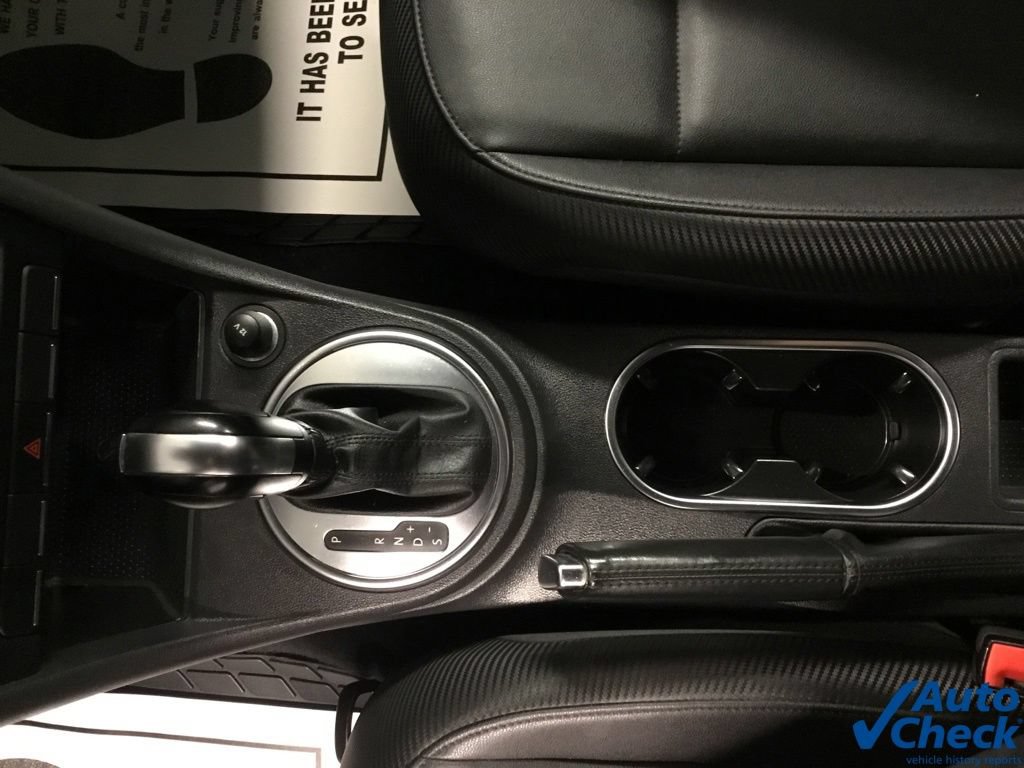 Used 2013 Volkswagen Beetle 2.5 FWD image 46