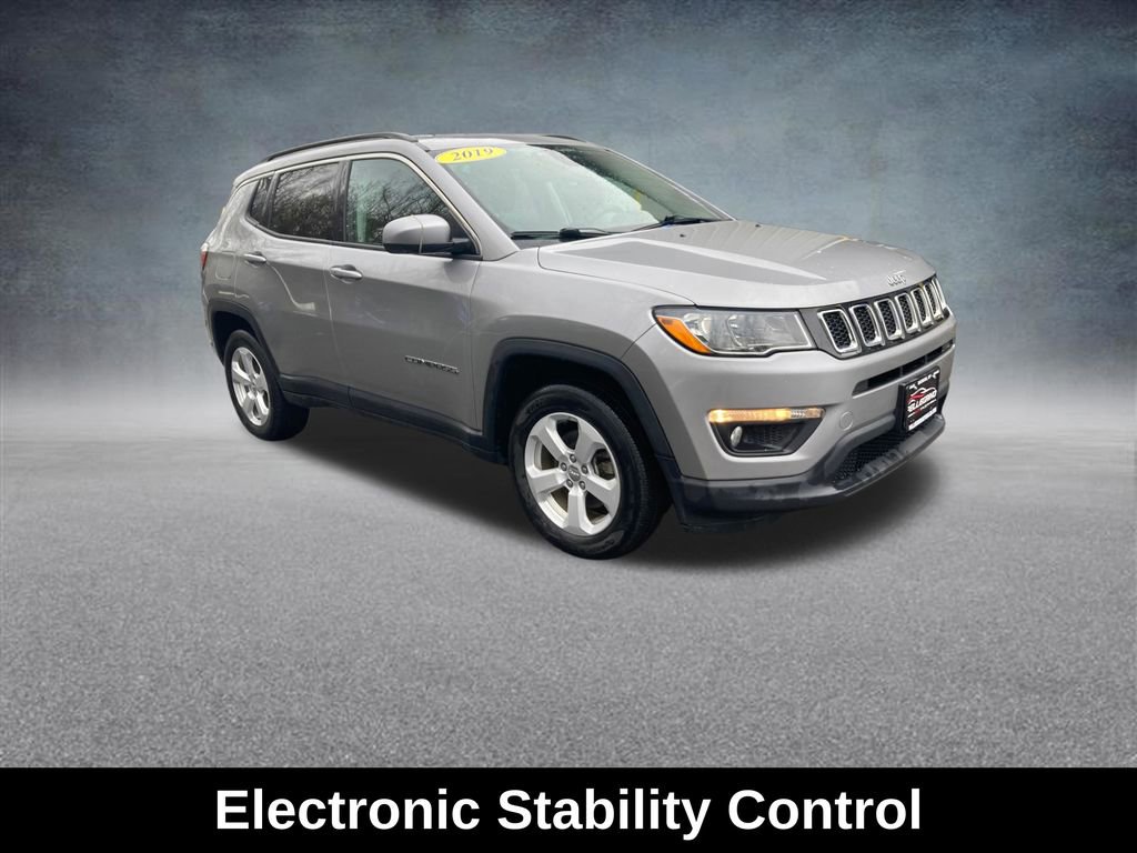 Used 2019 Jeep Compass Latitude AWD/4WD image 9