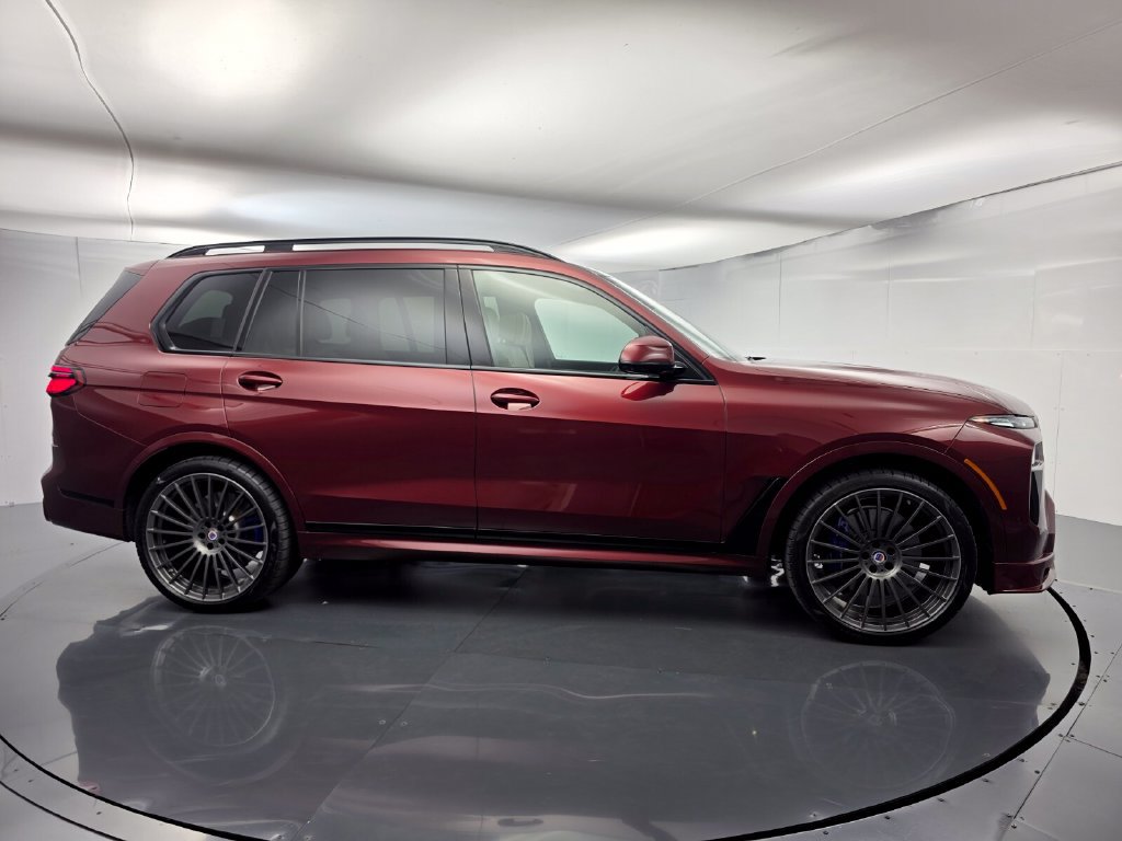 New 2026 BMW ALPINA XB7 AWD/4WD image 3