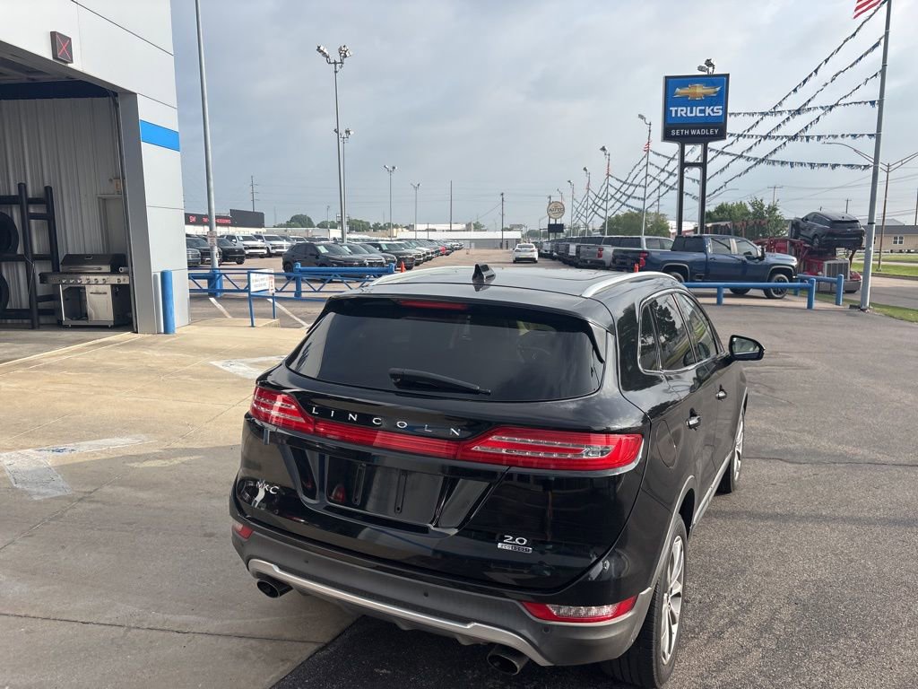 Used 2016 Lincoln MKC Select w/ Select Plus Package FWD image 4