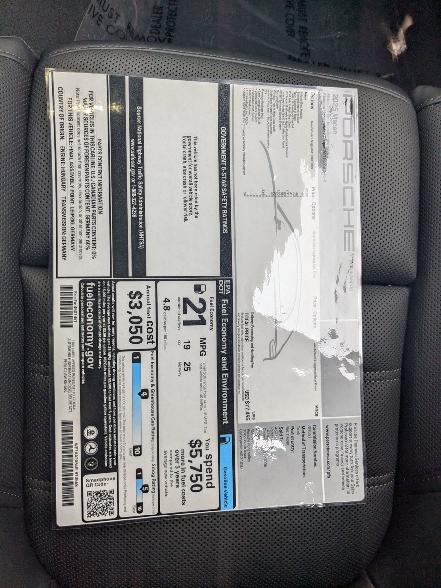 New 2025 Porsche Macan image 30