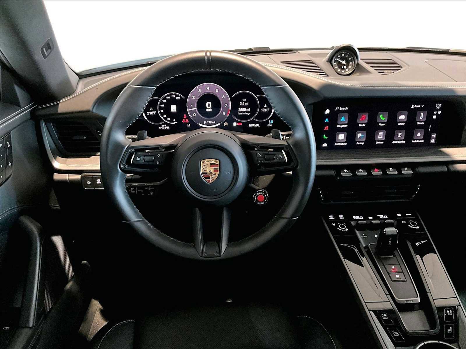 Used 2025 Porsche 911 Carrera image 16