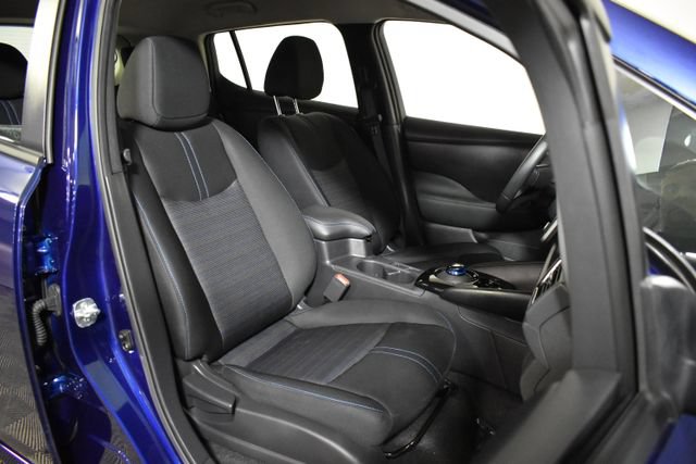 Used 2025 Nissan Leaf SV Plus FWD image 34