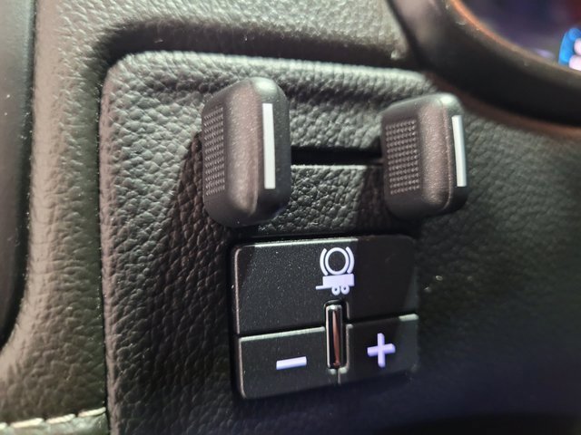 Used 2022 GMC Canyon Denali image 51