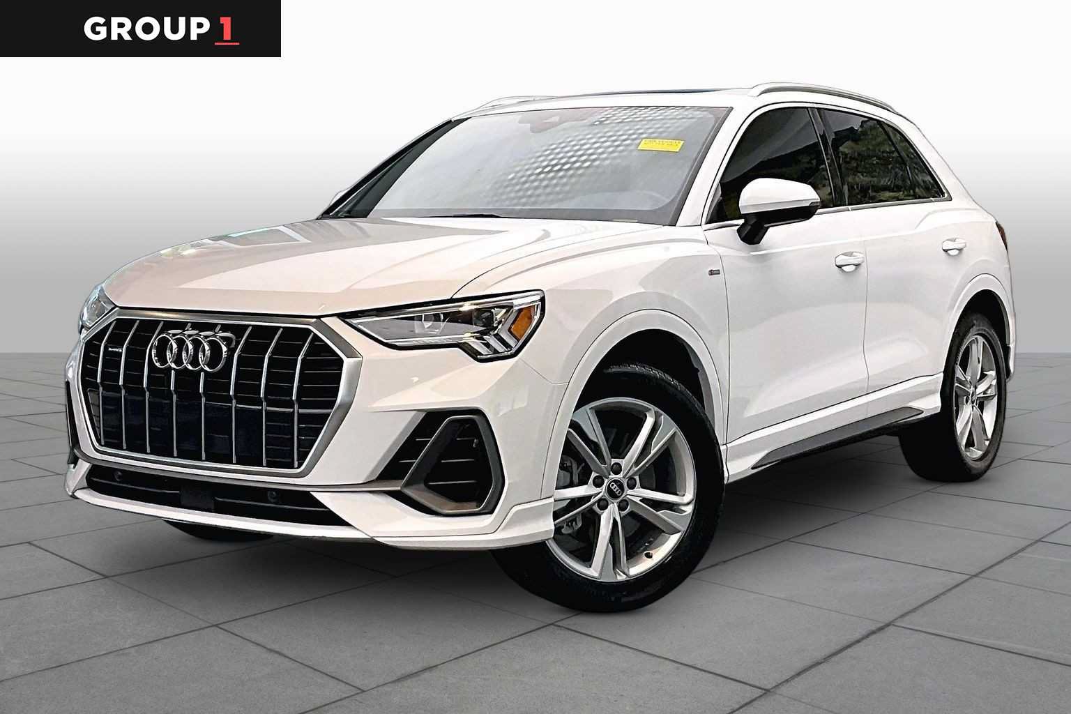 Used 2024 Audi Q3 2.0T Premium w/ Convenience Package