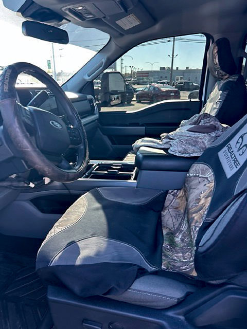 Certified 2023 Ford F350 XLT w/ Tremor Off-Road Package AWD/4WD image 16