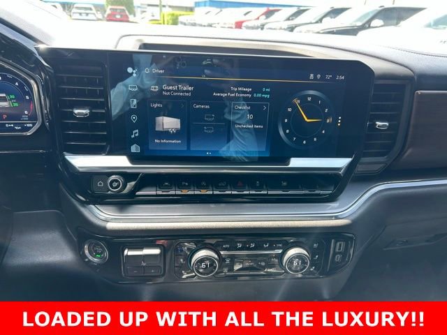 Used 2023 Chevrolet Silverado 1500 High Country w/ High Country Premium Package AWD/4WD image 23