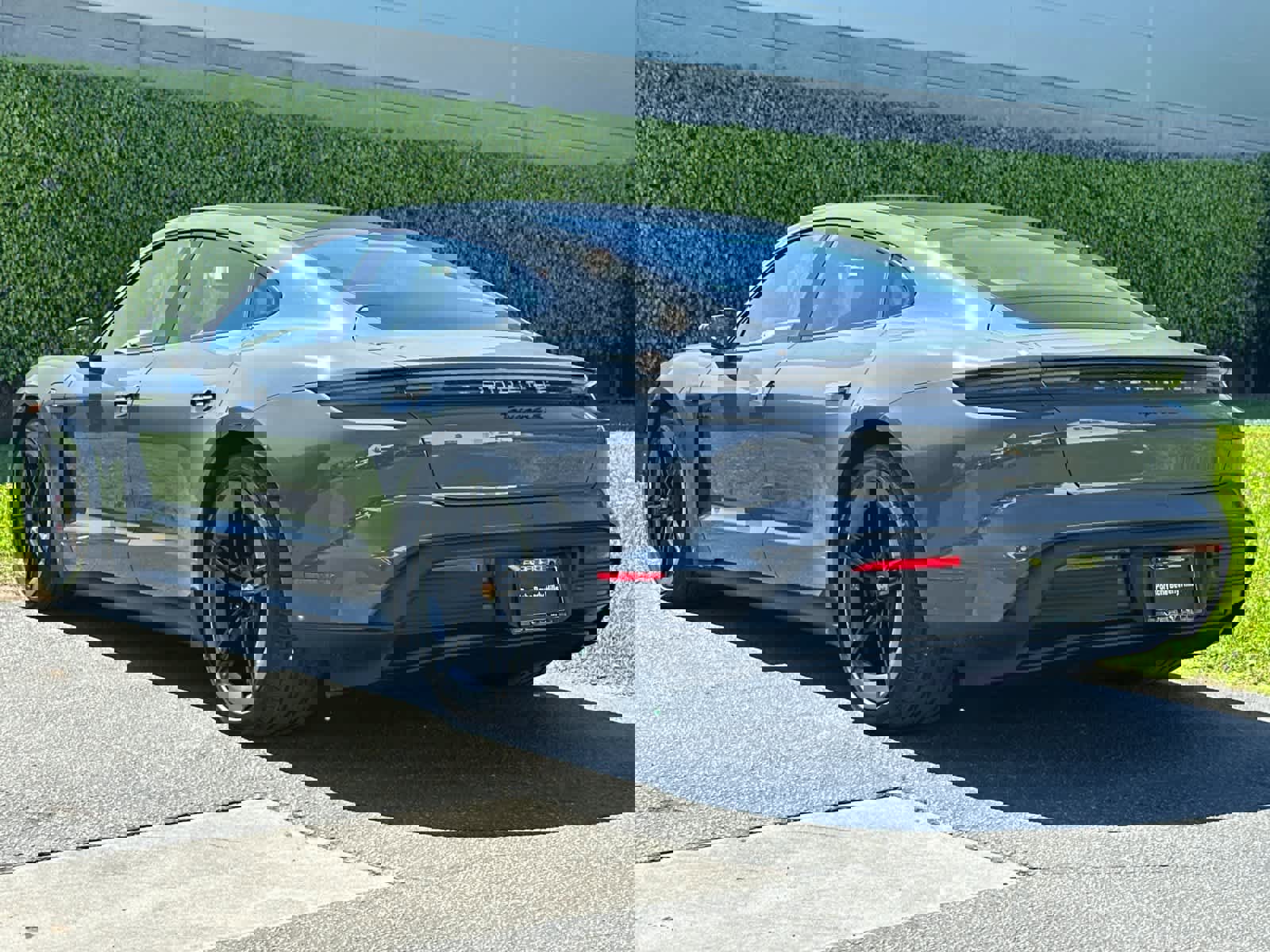 New 2026 Porsche Taycan 4S image 3