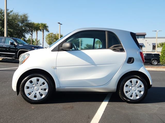 Used 2016 smart fortwo Prime image 2