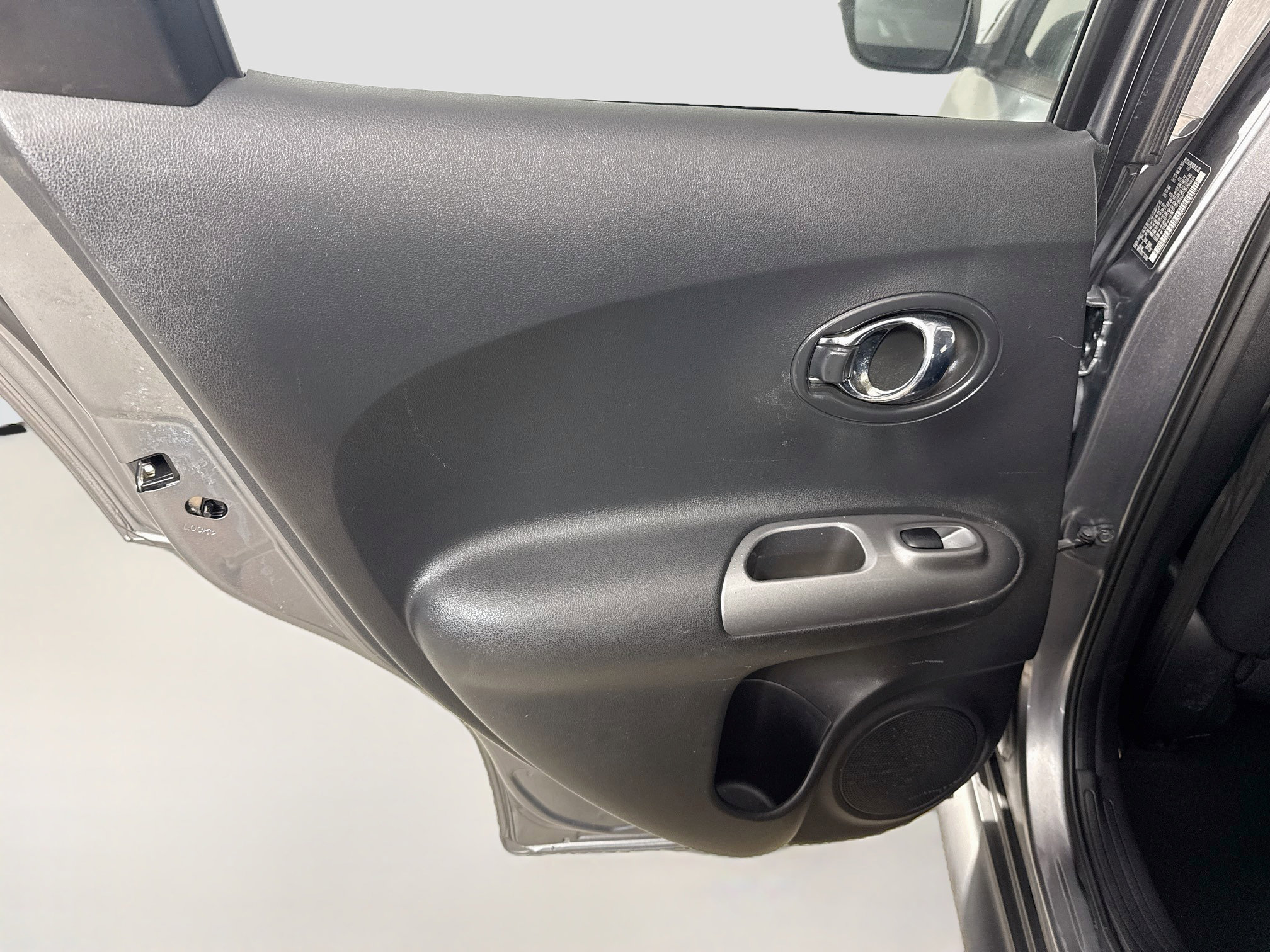 Used 2017 Nissan Juke SV FWD image 26
