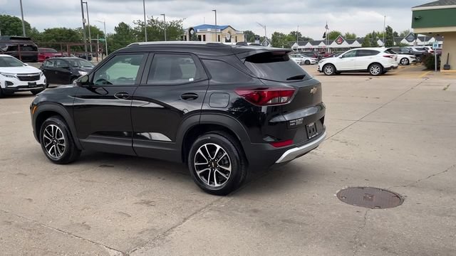 Used 2026 Chevrolet TrailBlazer LT w/ Convenience Package AWD/4WD image 6