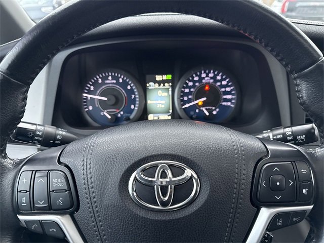 Used 2020 Toyota Sienna XLE Premium image 11