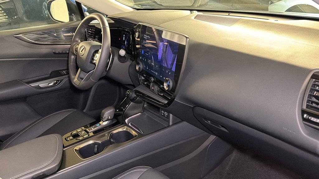 Certified 2025 Lexus NX 350 AWD w/ Premium Package image 11