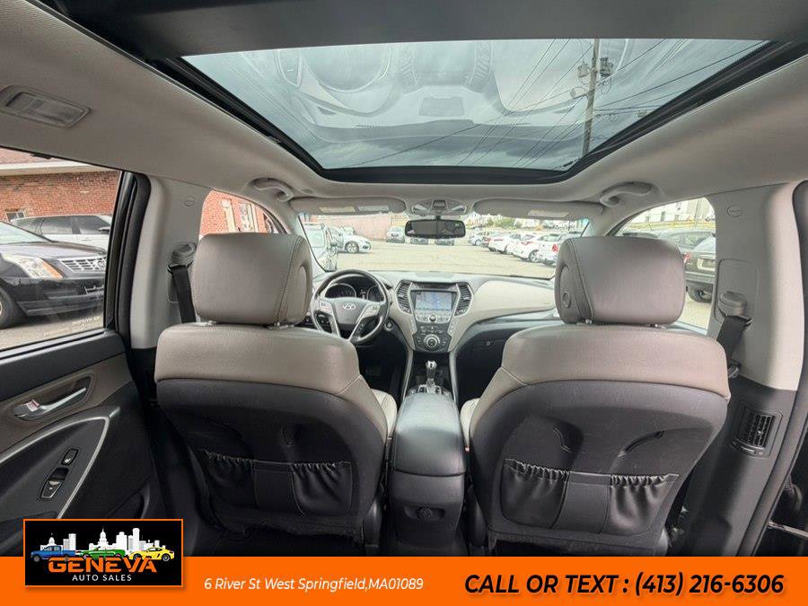 Used 2014 Hyundai Santa Fe GLS image 14