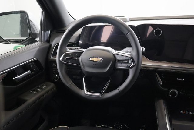 New 2026 Chevrolet Suburban Premier w/ Sun And Tow Package AWD/4WD image 15
